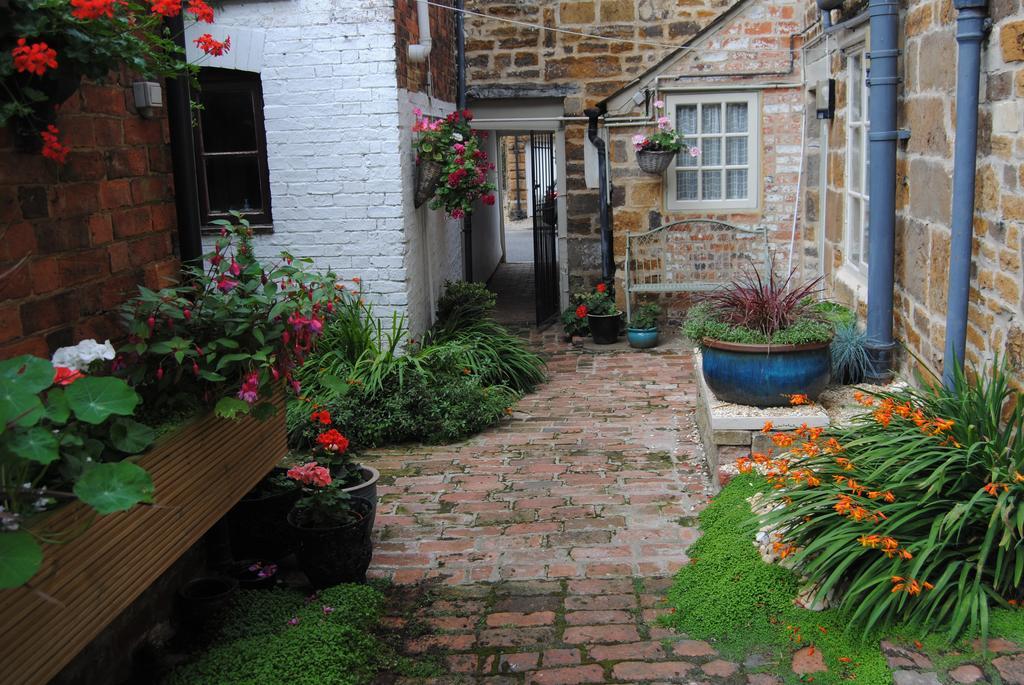 High Street Apartment Uppingham Extérieur photo