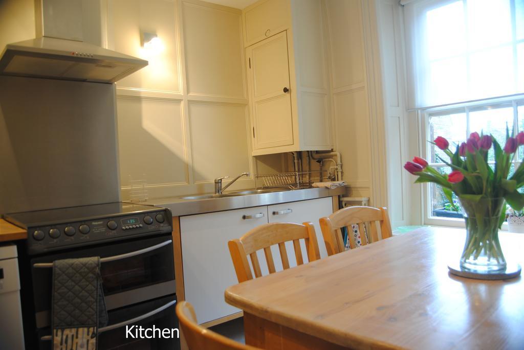 High Street Apartment Uppingham Extérieur photo
