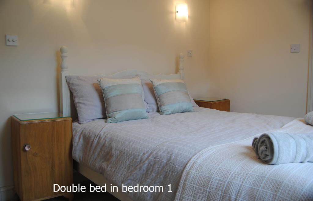 High Street Apartment Uppingham Extérieur photo